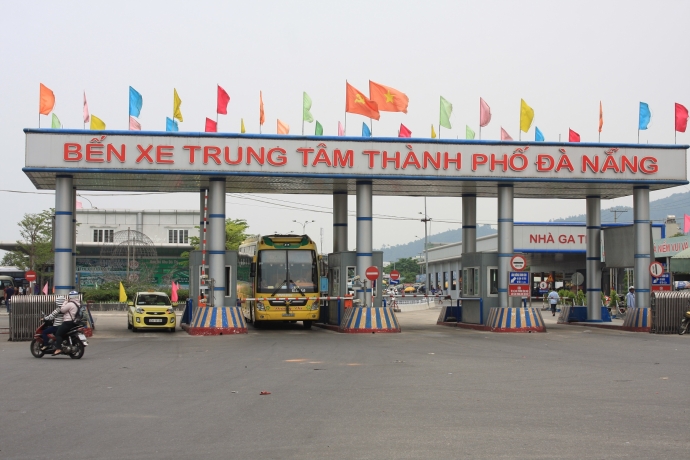 Thực hiện dỡ bỏ quy định giãn cách trên các phương tiện vận tải hành khách xuất phát từ thành phố Đà Nẵng